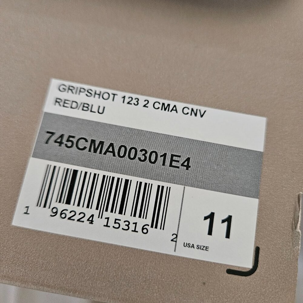 Lacoste Mens Gripshot Sneaker Size 11 NEW with box No Longer Available Anywhere - Picture 4 of 4